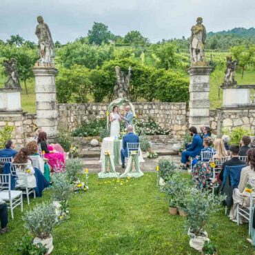 Matrimonio in giardino. Chiara Didonè, fotografa per matrimoni, Castelfranco Veneto, Treviso, Italia.